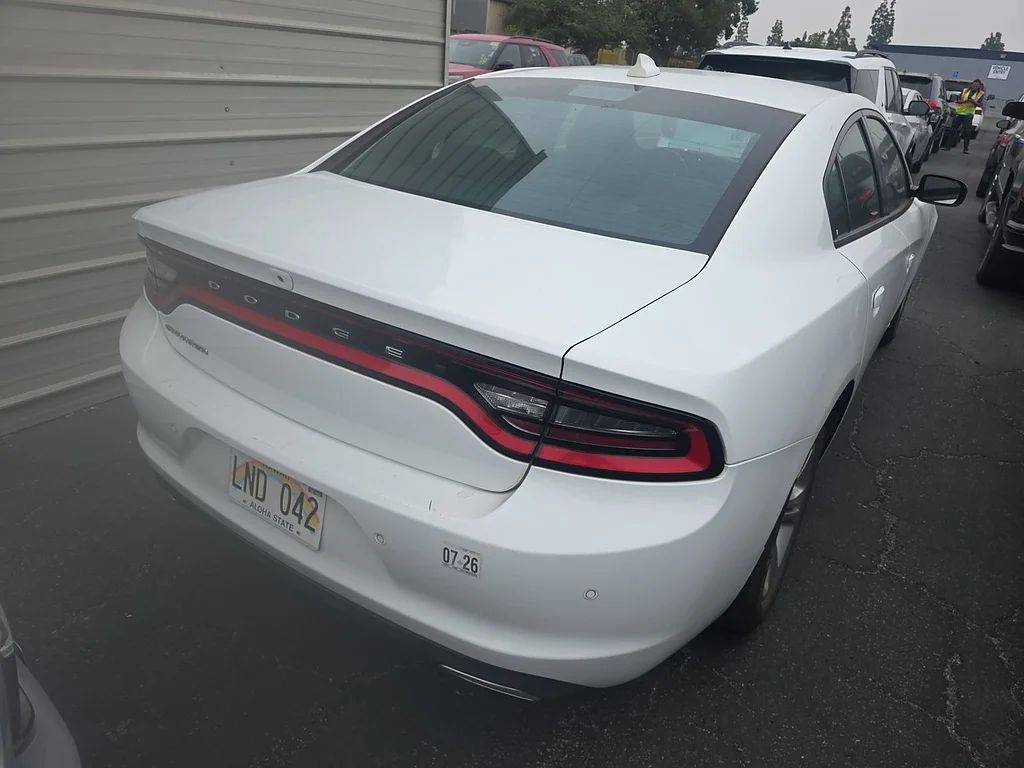 Used 2023 White Knuckle Clear Coat Dodge SXT image 4