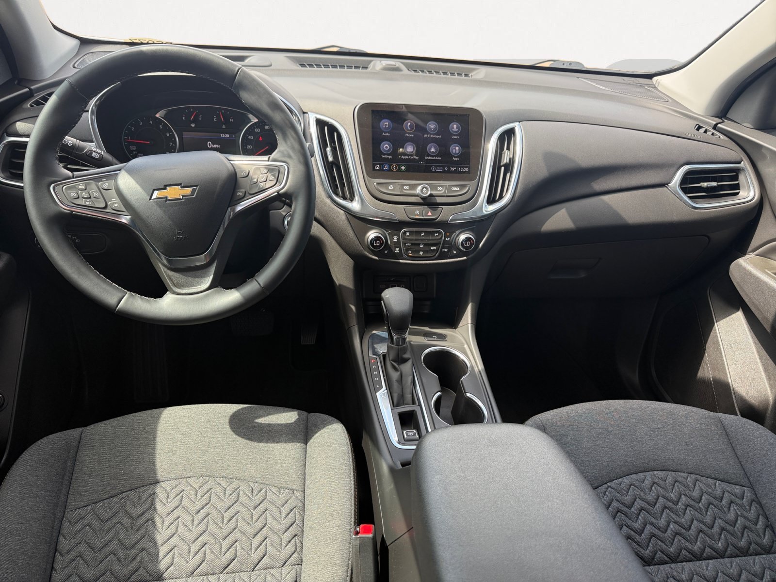 Used 2024 Summit White Chevrolet LT image 3