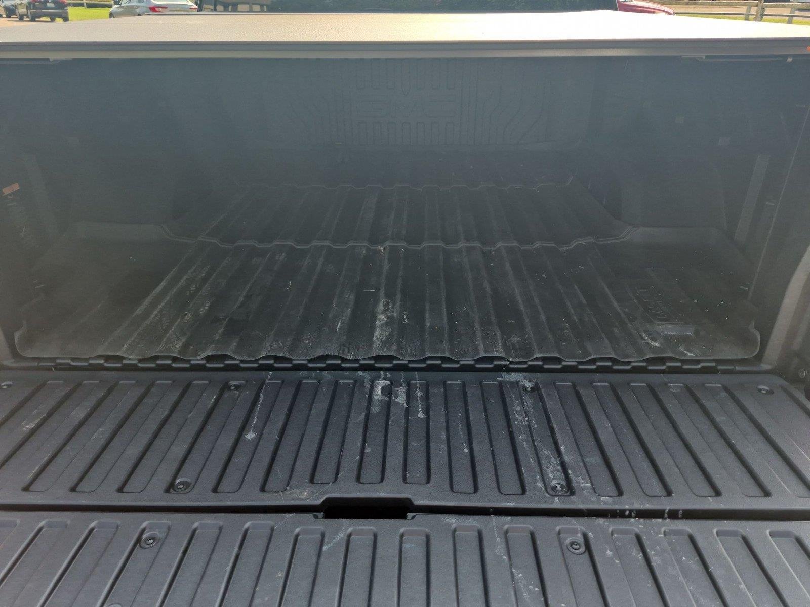 Used 2026 Onyx Black GMC Denali Ultimate image 35