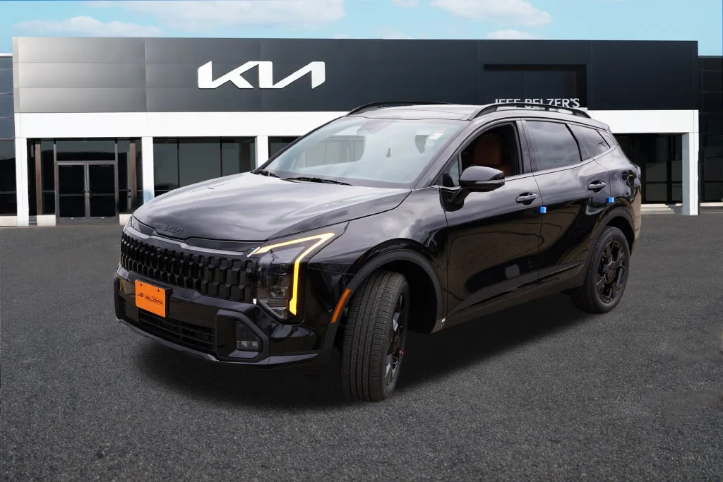 New 2027 Fusion Black Kia X-Line image 7