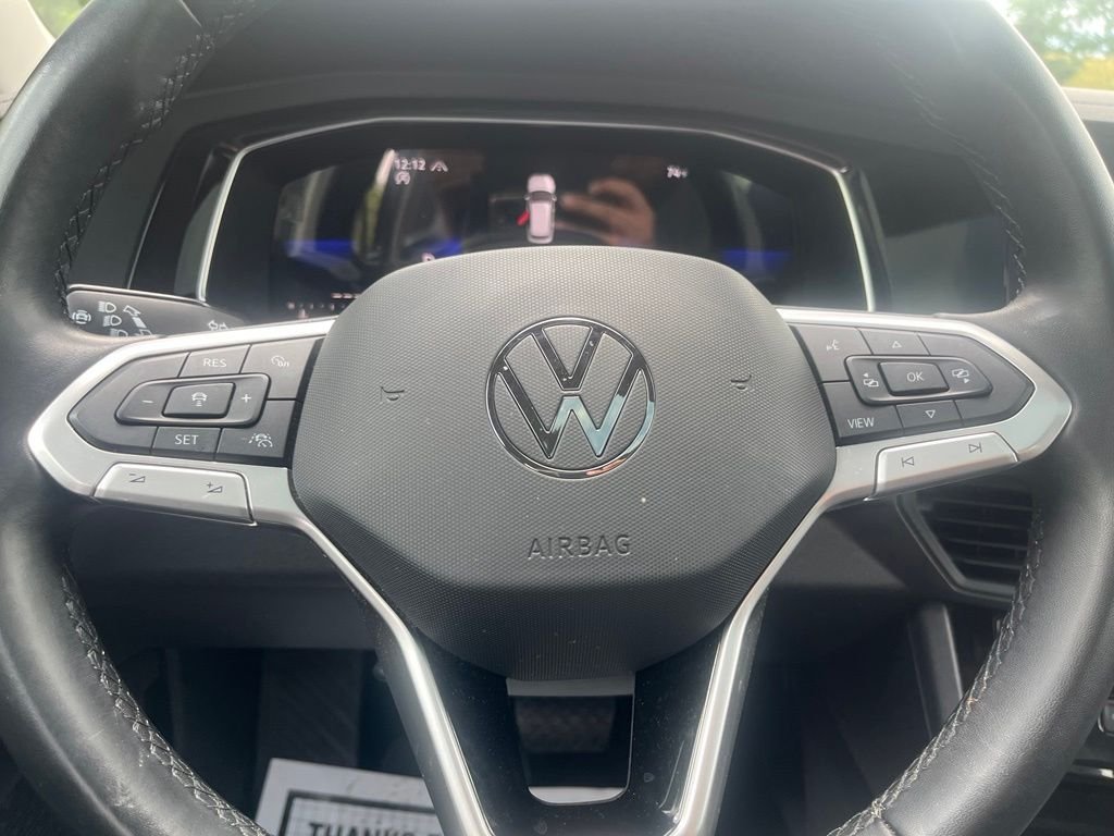 Used 2023 Gray Volkswagen 1.5T SE image 20