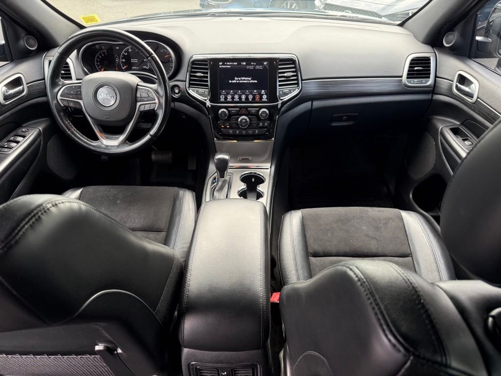 Used 2022 Black Jeep Laredo X image 25