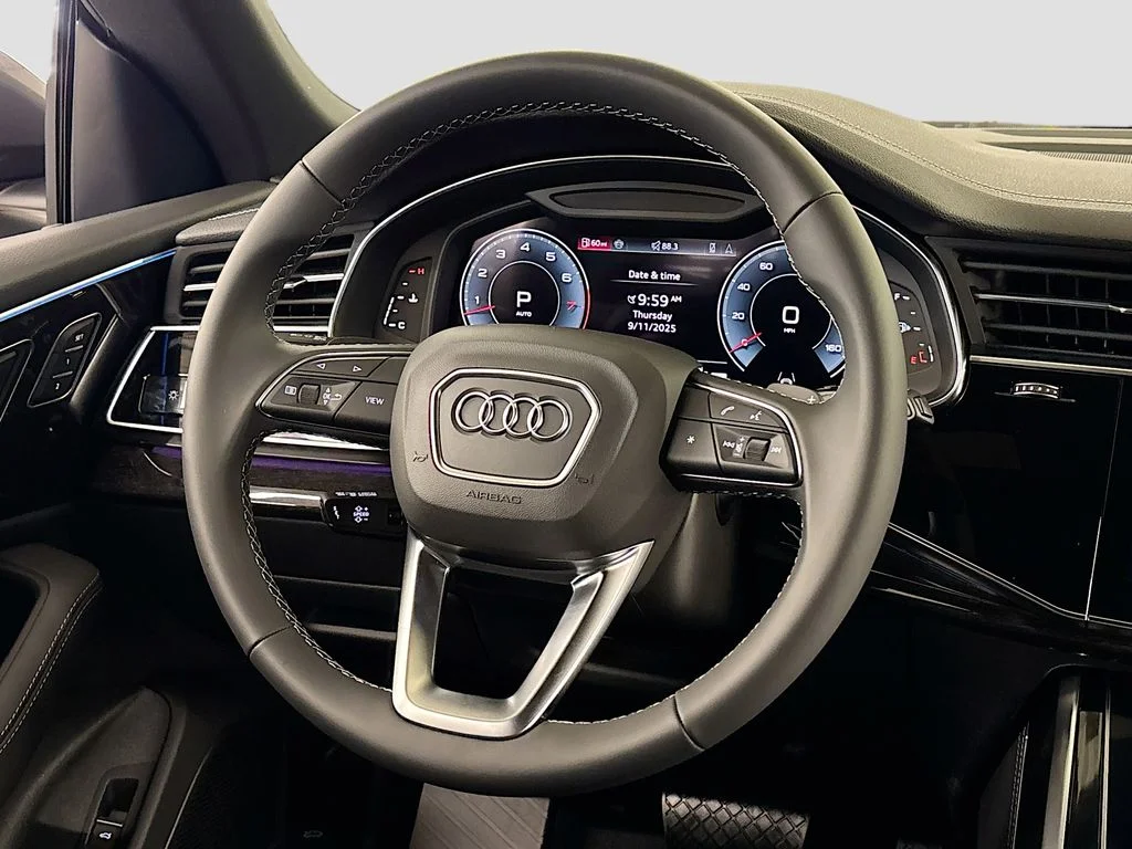 2025 Audi Q8 Premium Plus - Photo 18