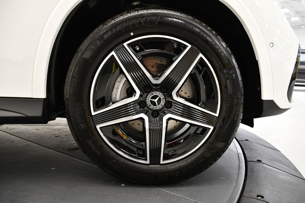 2025 Mercedes-Benz GLC Base - Photo 16