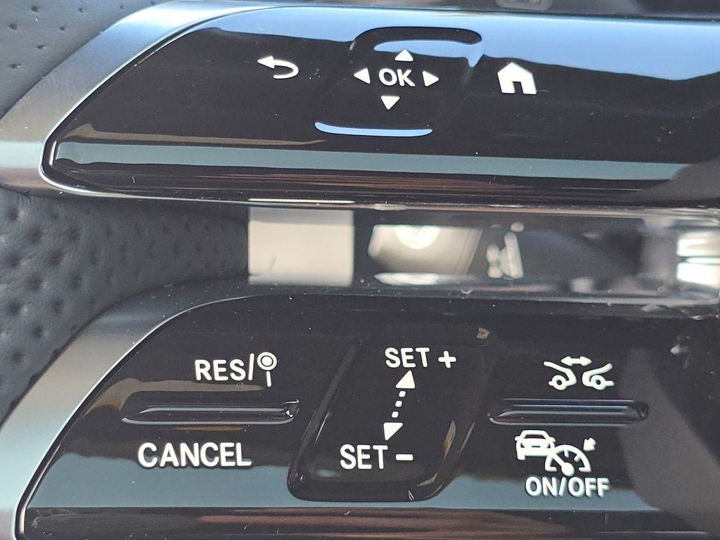 New 2027 MANUFAKTUR Monza Grey Magno Mercedes-Benz G 63 AMG® image 36