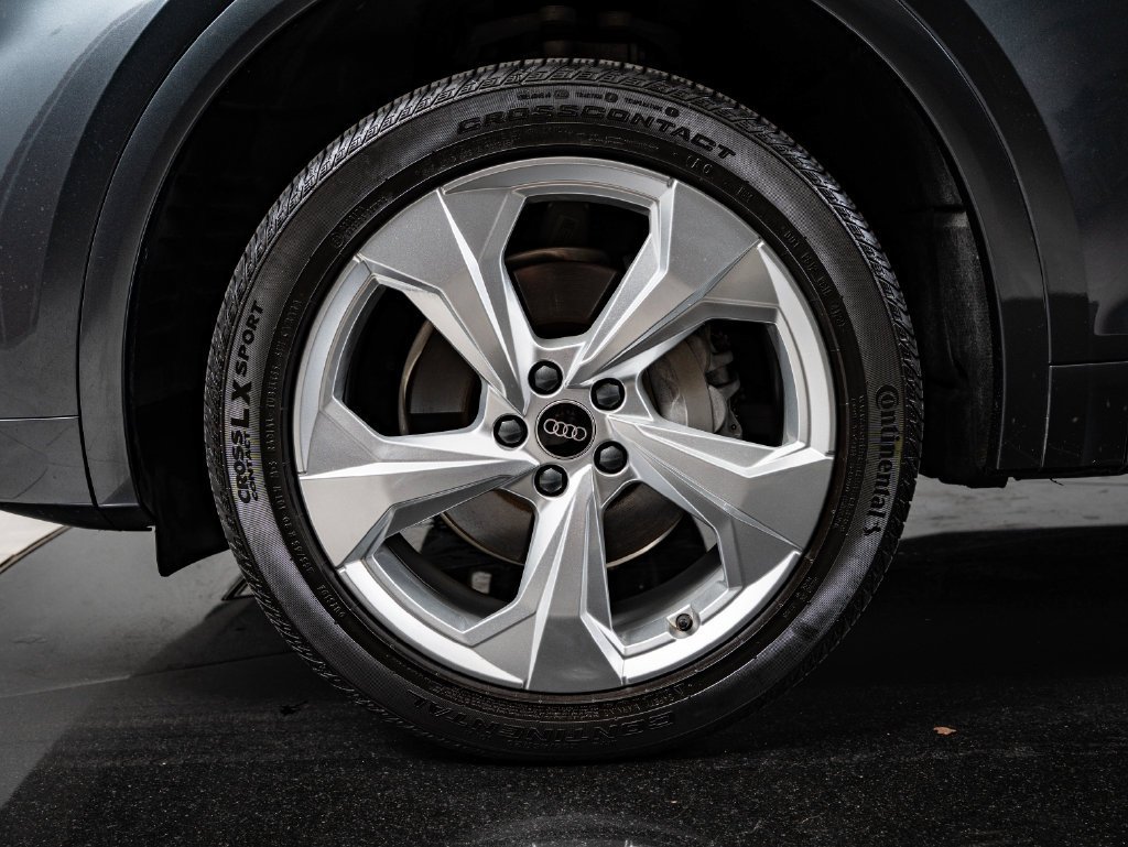 Used 2023 Daytona Gray Pearl Audi 45 S line Premium image 13