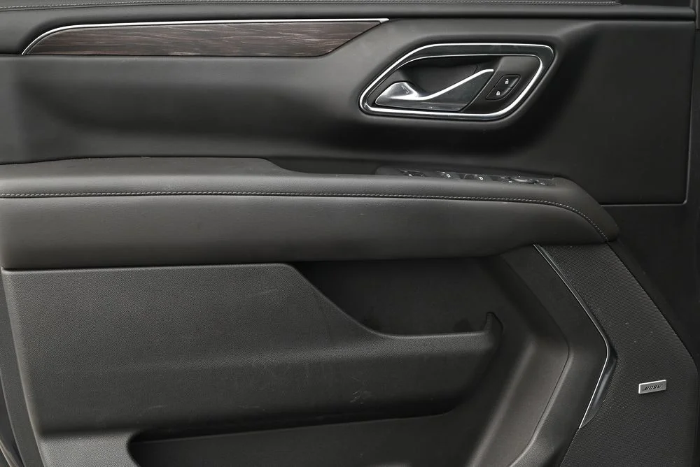 Used 2024 Gray Chevrolet Z71 image 8