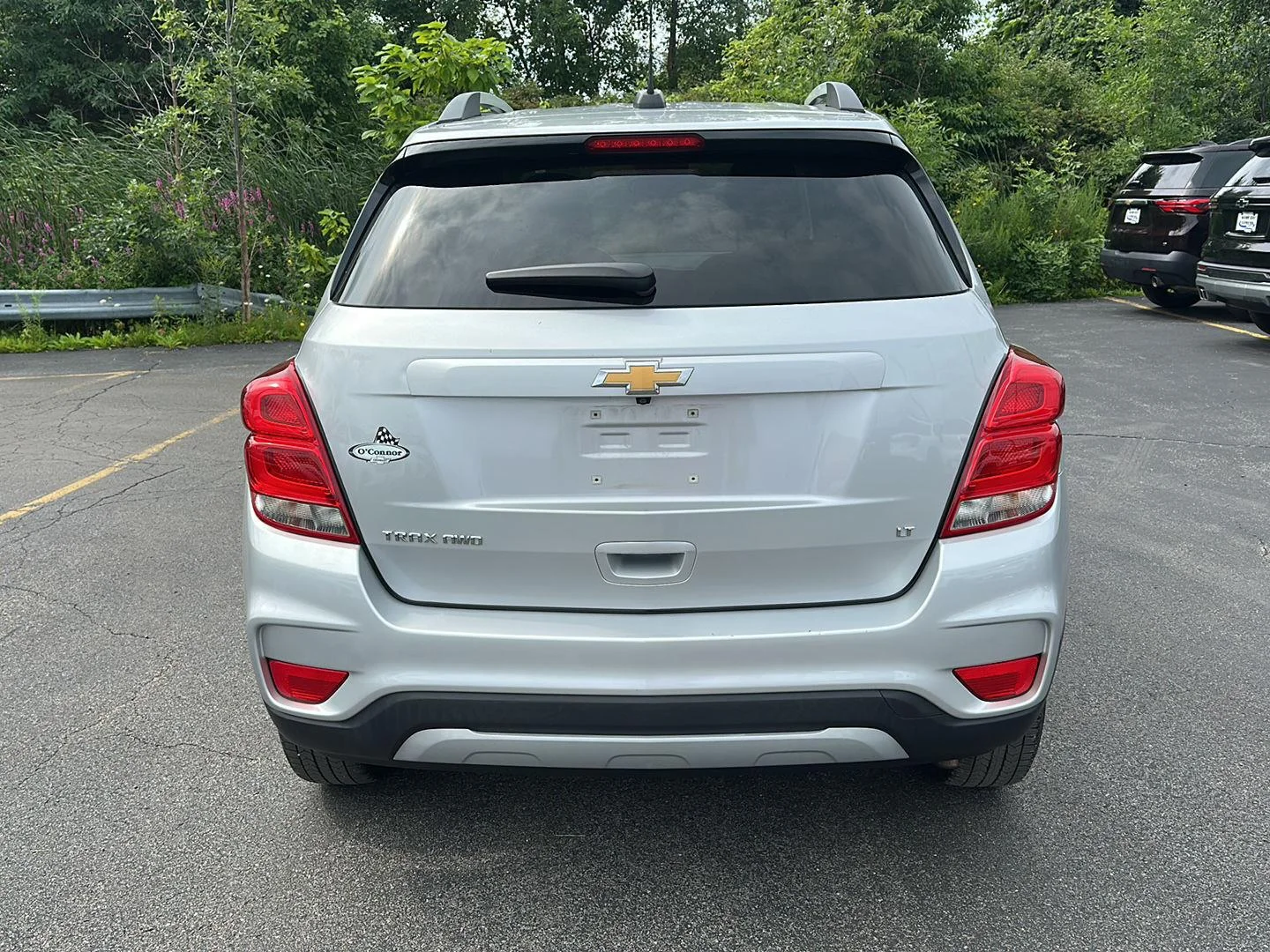 Used 2019 Silver Ice Metallic Chevrolet LT image 3
