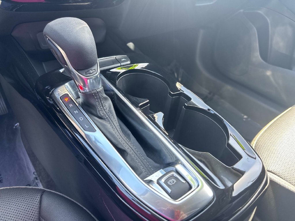 Certified Used 2025 Marina Blue Chevrolet ACTIV image 29