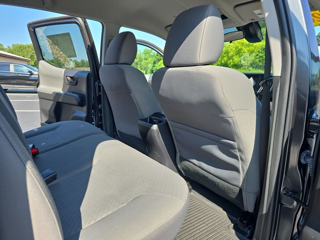 Used 2023 Gray Toyota SR image 13