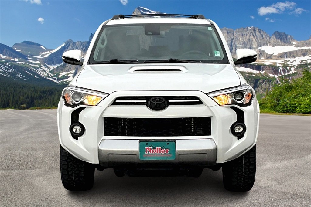 2022 Toyota 4Runner TRD Off-Road Premium photo 3