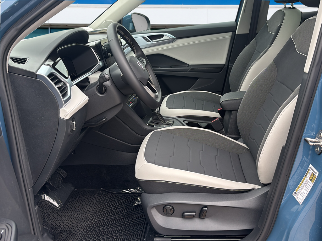 New 2026 Blue Volkswagen 1.5T SE image 21