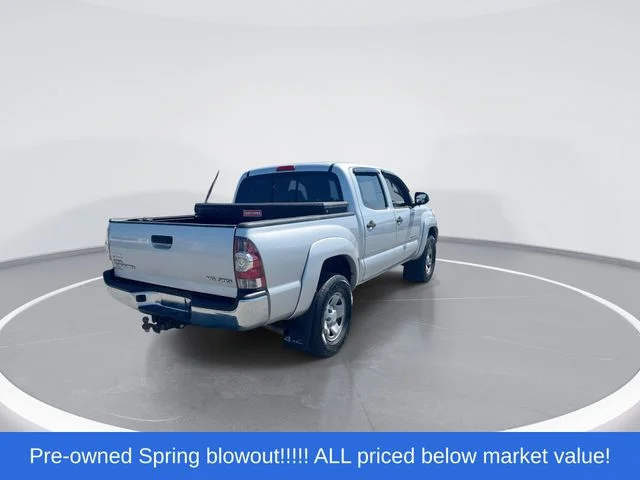 Used 2013 Silver Toyota SR5 image 8