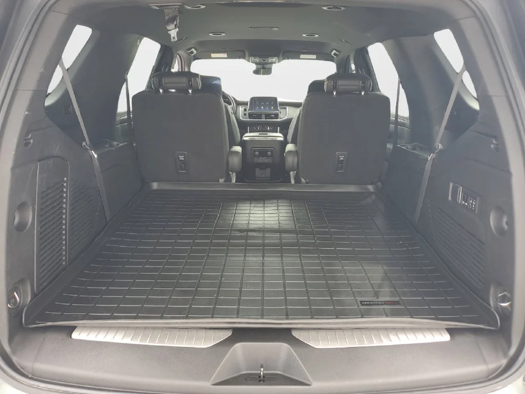 Used 2023 SILVER SAGE METALLIC Chevrolet Premier image 9