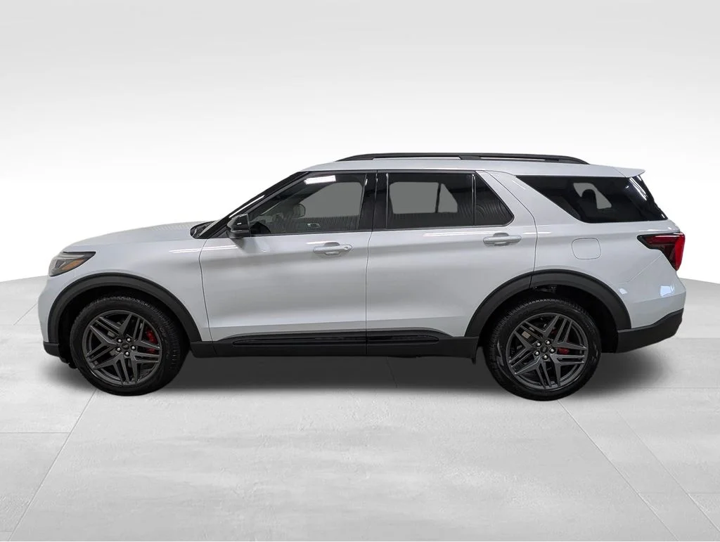 New 2026 Space White Metallic Ford ST image 1