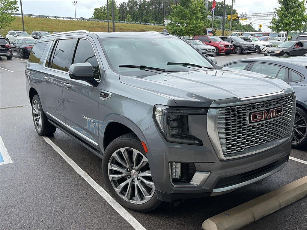 2021 GMC Yukon Denali AWD's photo