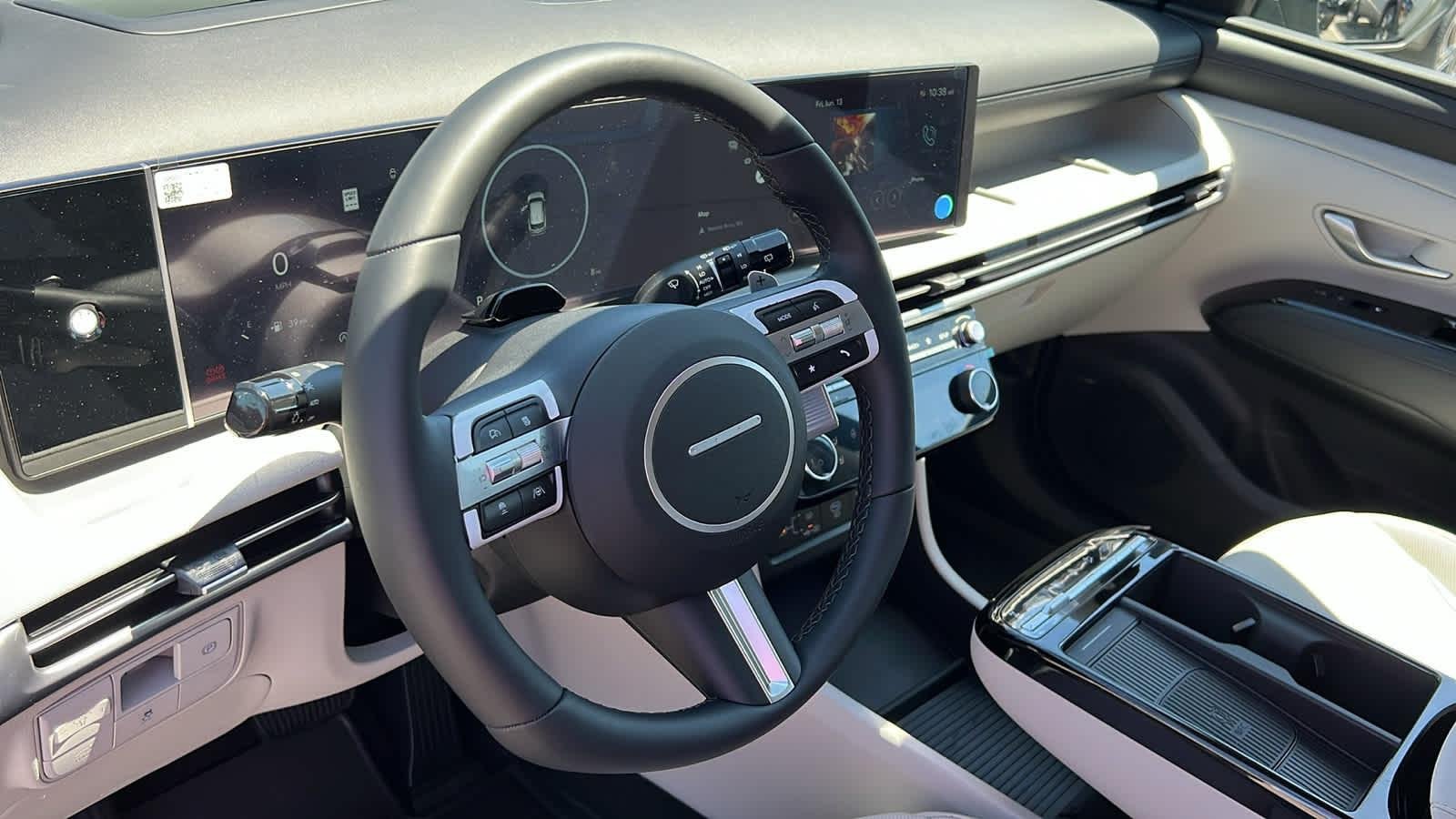 2025 Hyundai Tucson Limited - Photo 40