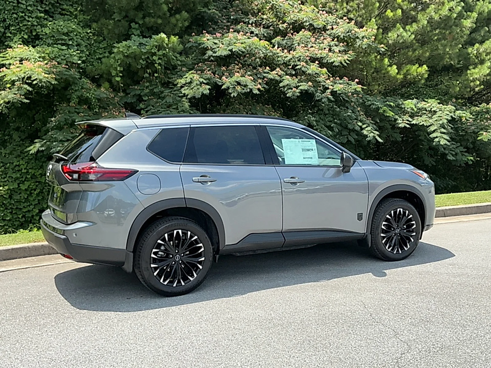 New 2026 Gun Metallic Nissan Dark Armor image 2