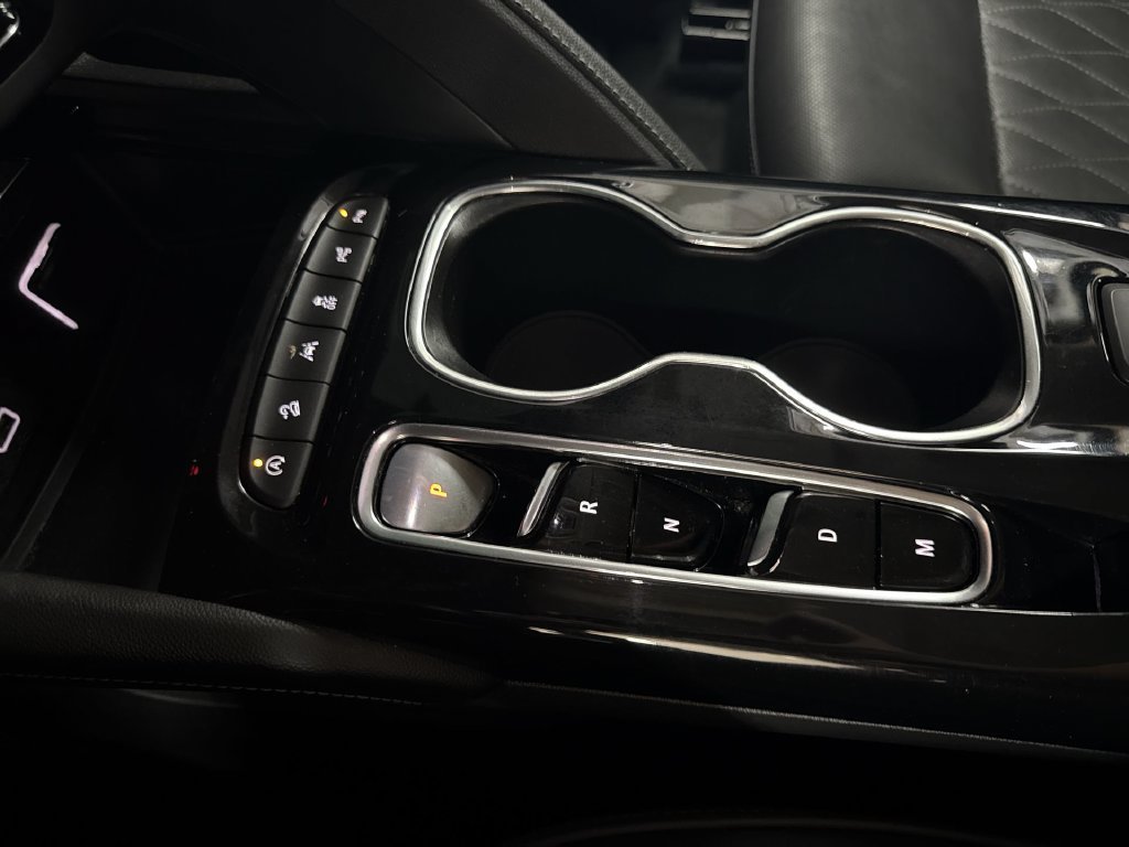 Used 2023 Ebony Twilight Metallic Buick Avenir image 25