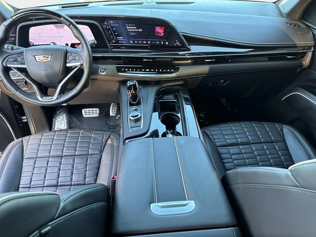 2023 Cadillac Escalade V-Series - Photo 18
