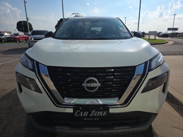 Used 2023 White Nissan S image 2