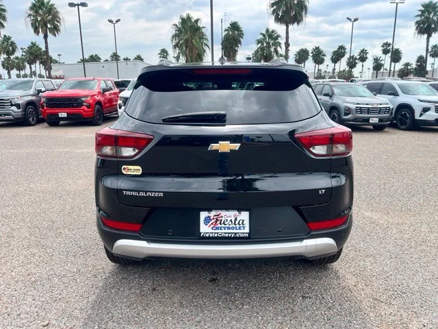 Used 2026 Mosaic Black Metallic Chevrolet LT image 8