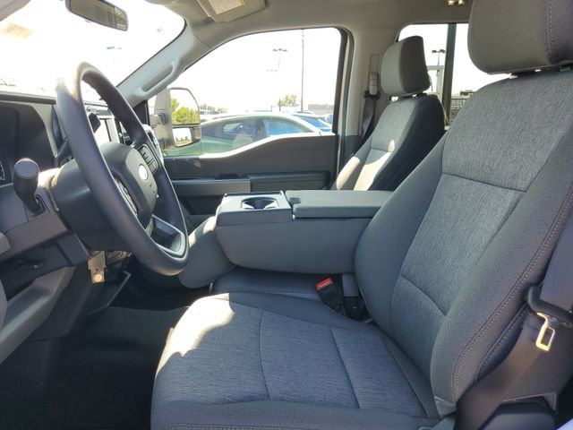 New 2026 Oxford White Ford F-250® XL image 42