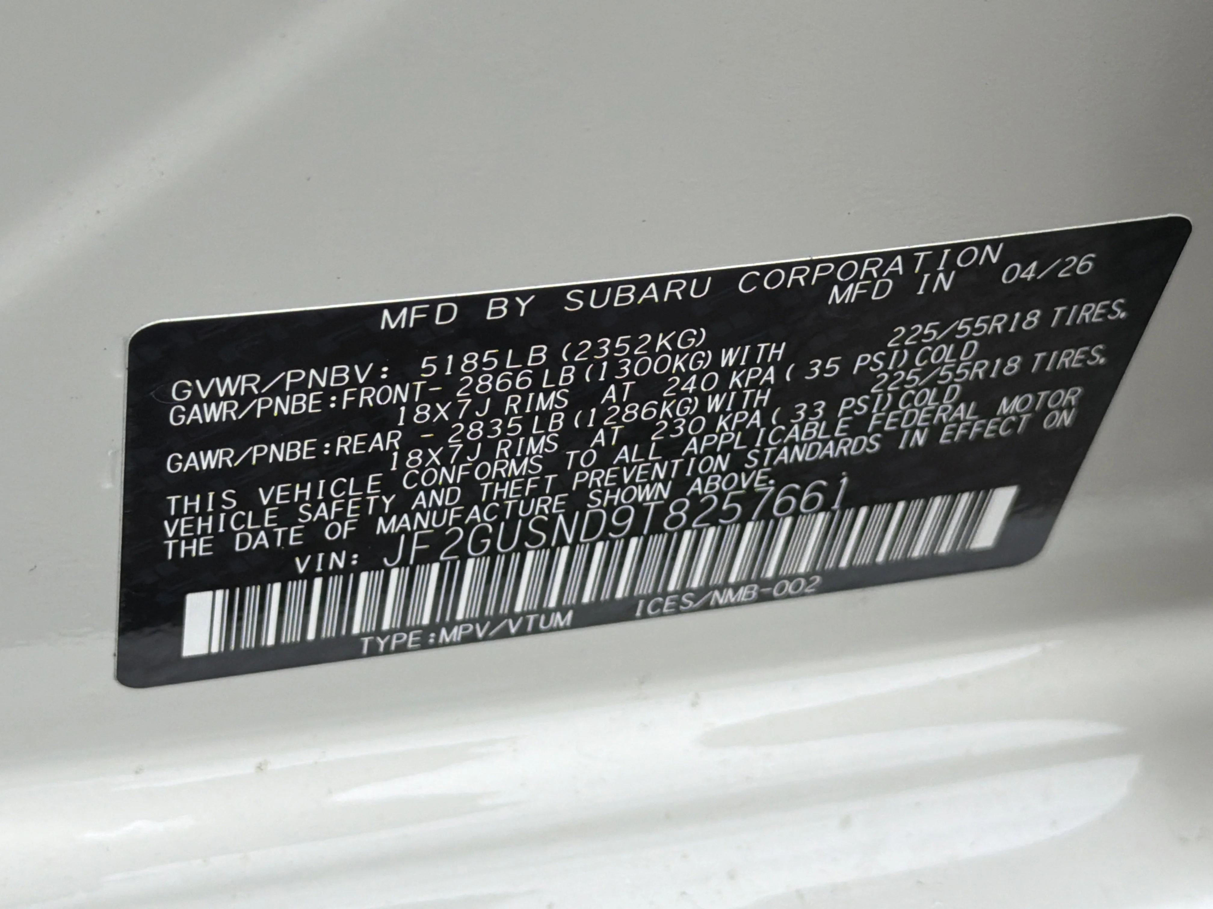 New 2026 CRYSTAL WHITE PEARL Subaru Limited Hybrid image 32