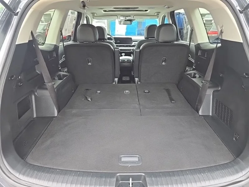 Used 2024 Gray Kia S image 30