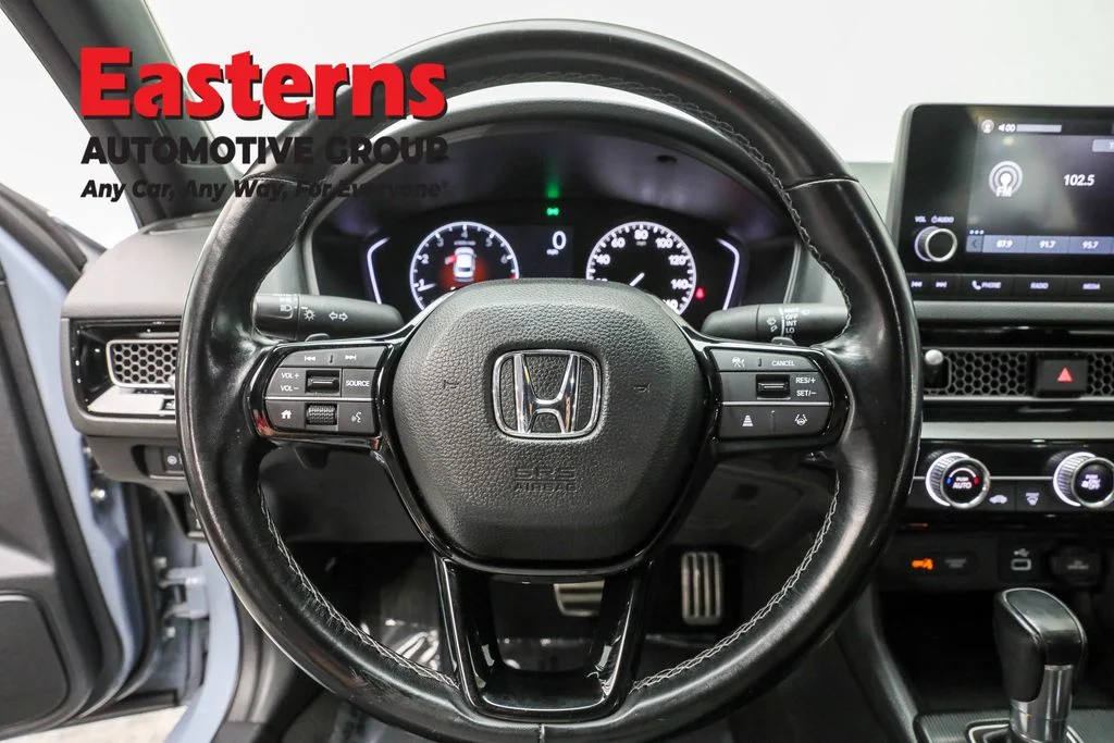 Used 2023 Gray Honda Sport image 10