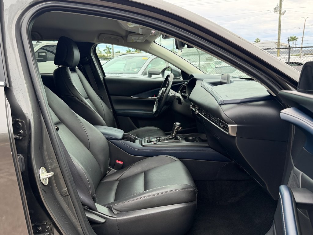 Used 2020 Gray Mazda Select image 18