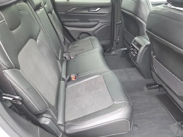 Used 2024 Silver Zynith Jeep Altitude X image 5