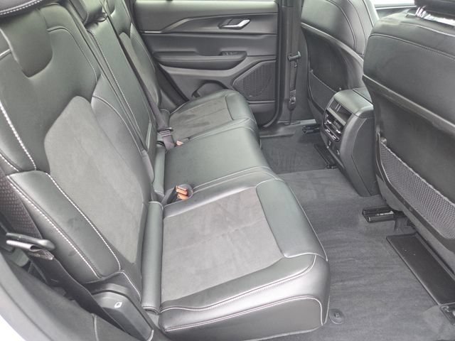 Used 2024 Silver Zynith Jeep Altitude X image 5