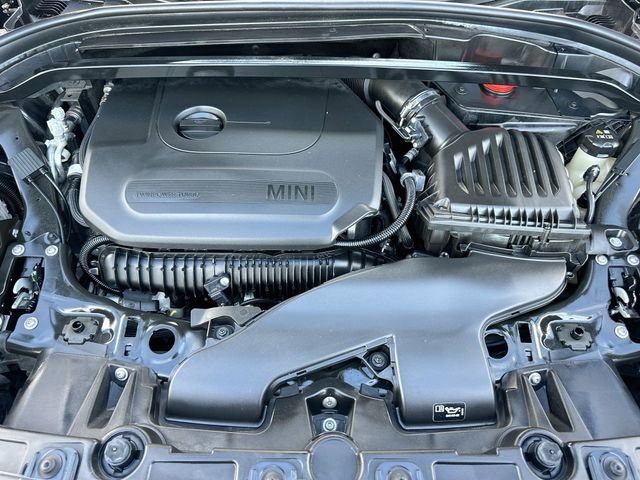 Used 2024 Black MINI Classic image 32