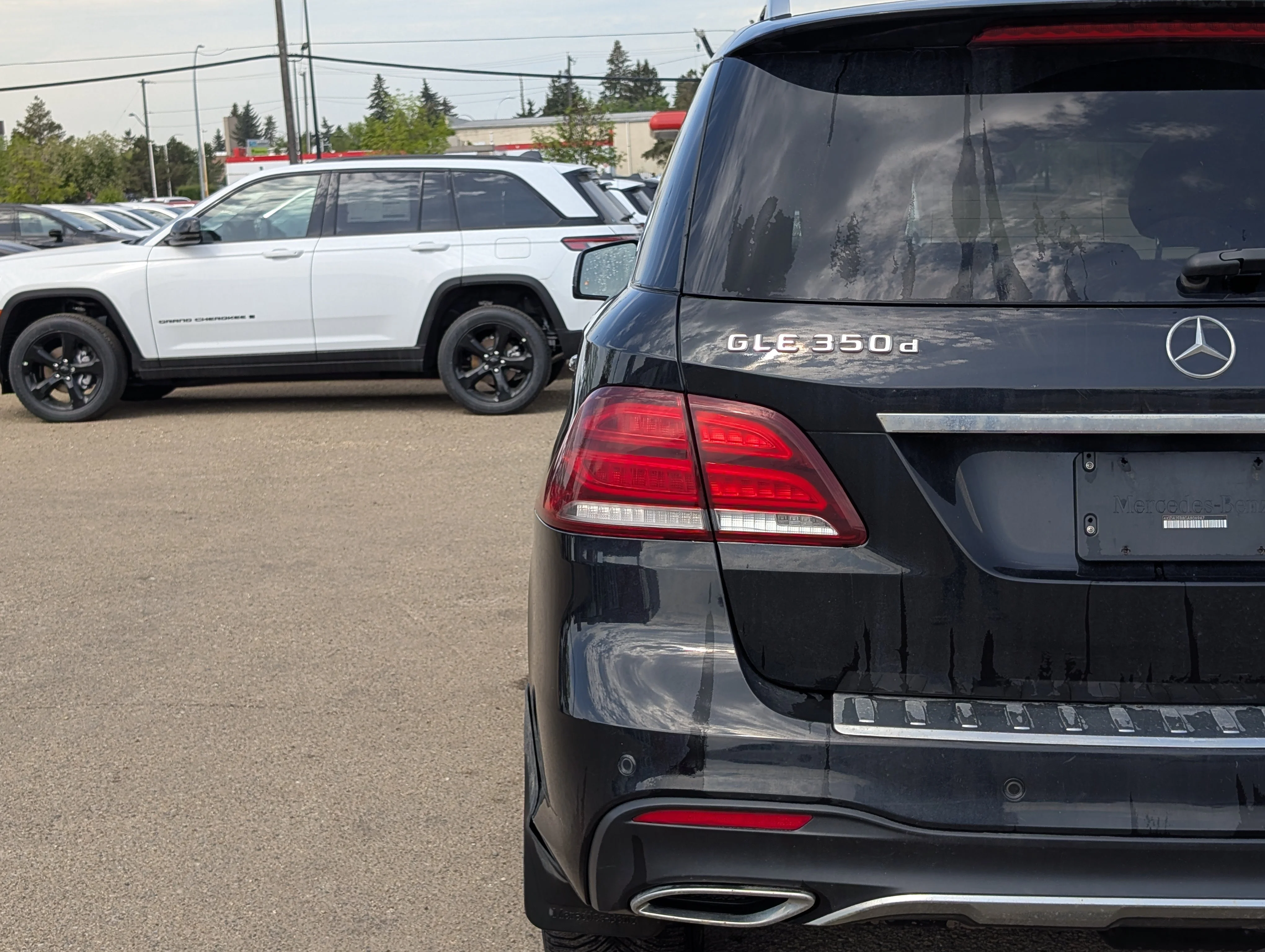 Used 2016 Black Mercedes-Benz GLE 350d image 13