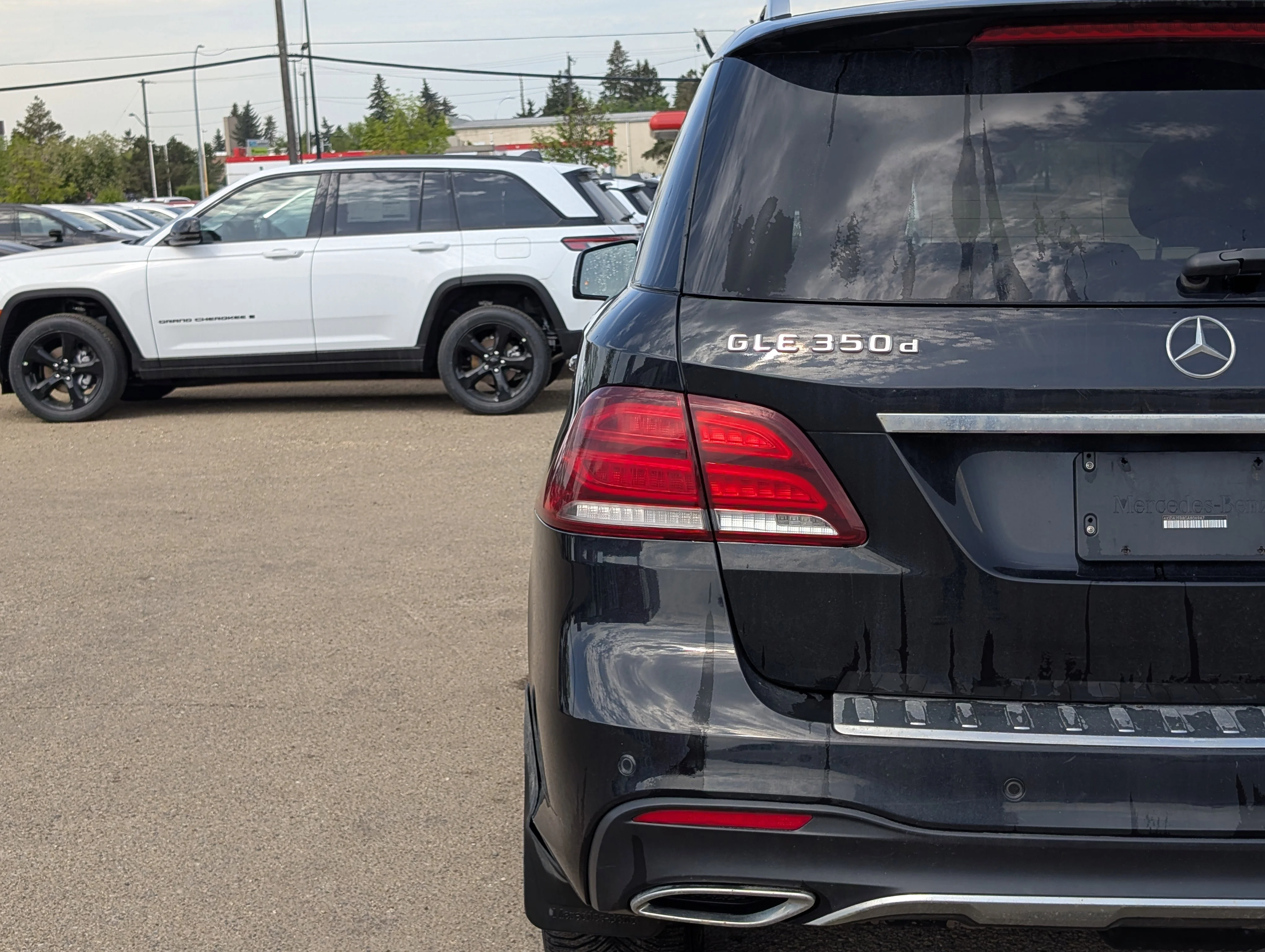 Used 2016 Black Mercedes-Benz GLE 350d image 13