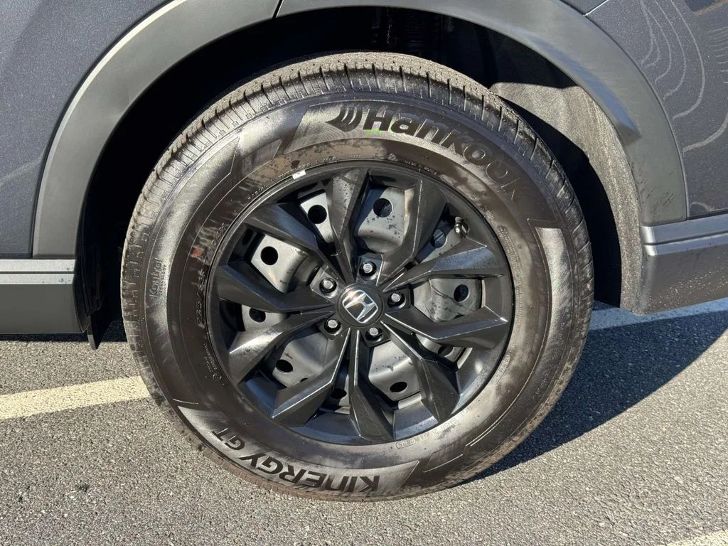 2026 Honda CR-V LX - Photo 12