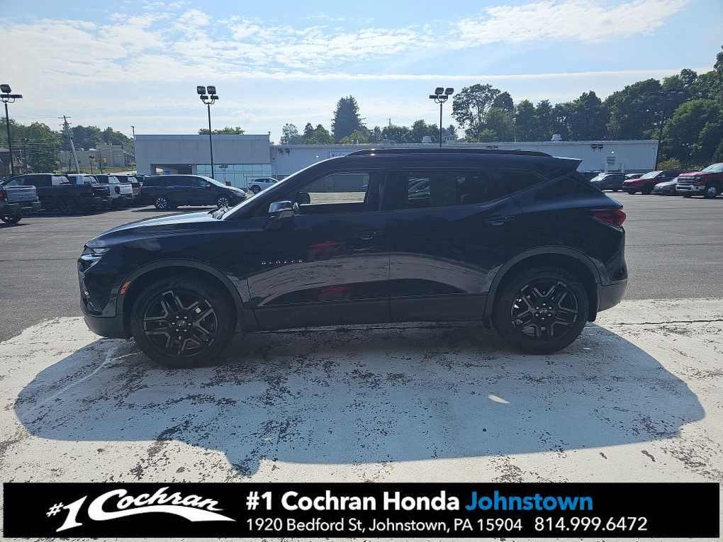 Used 2020 Midnight Blue Metallic Chevrolet LT image 4