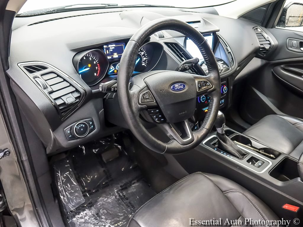 Used 2017 Magnetic Ford Titanium image 12