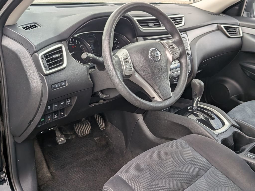 Used 2016 Black Nissan SV image 33