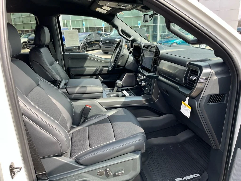 New 2026 White Ford Lariat image 5