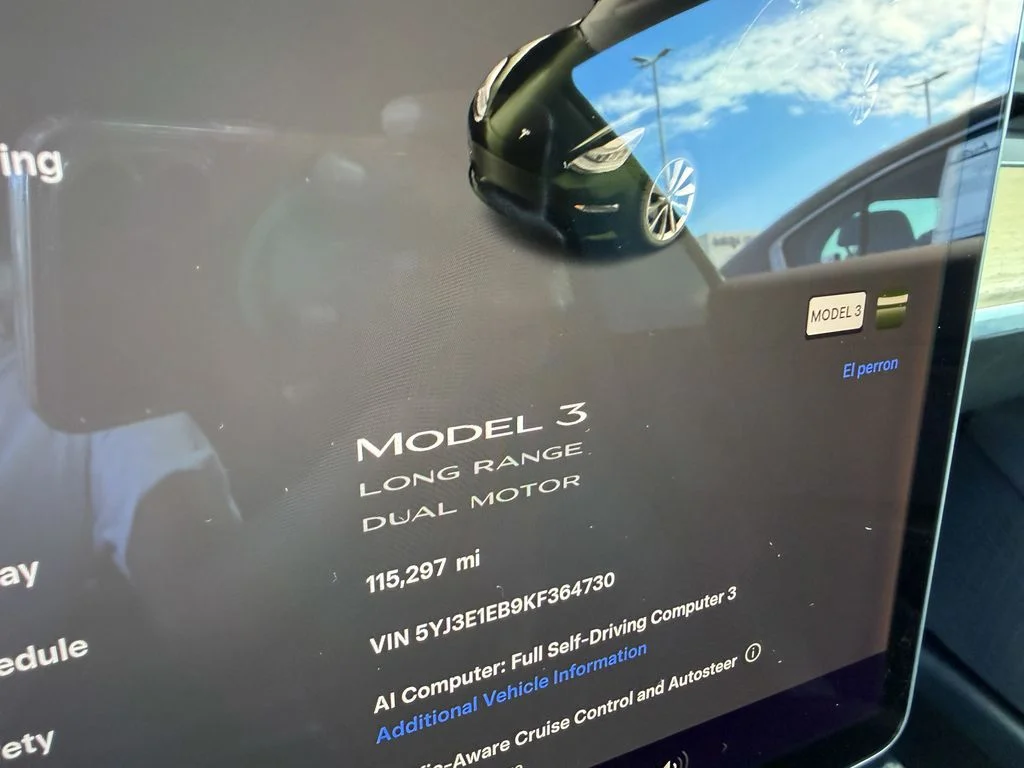 Used 2019  Tesla Long Range image 21