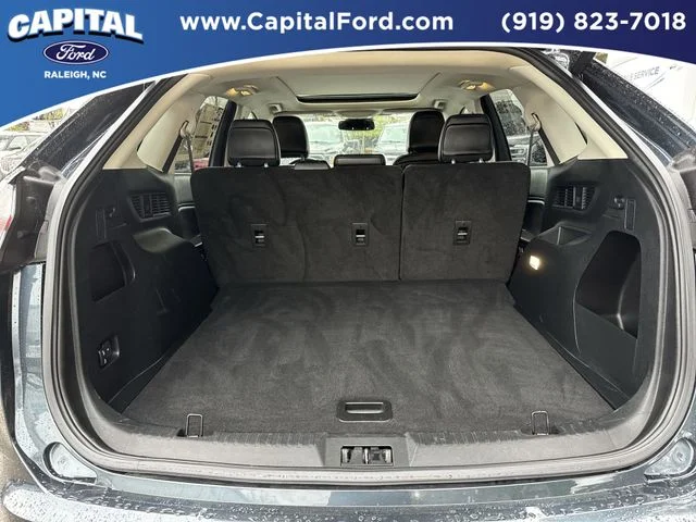 Used 2023 Blue Ford SEL image 16