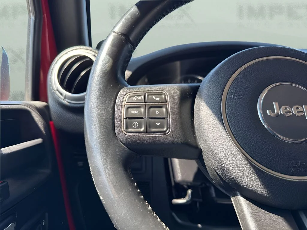 Used 2012 Red Jeep Unlimited Rubicon image 13