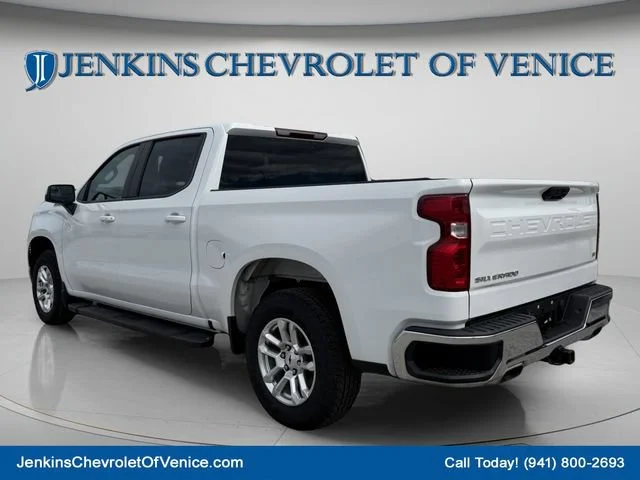 Used 2022 SUMMIT WHITE Chevrolet LT image 6