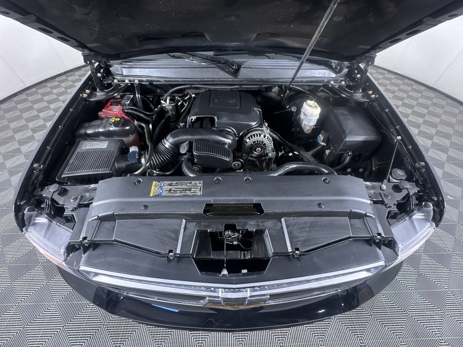 Used 2011 Black Chevrolet LT image 26