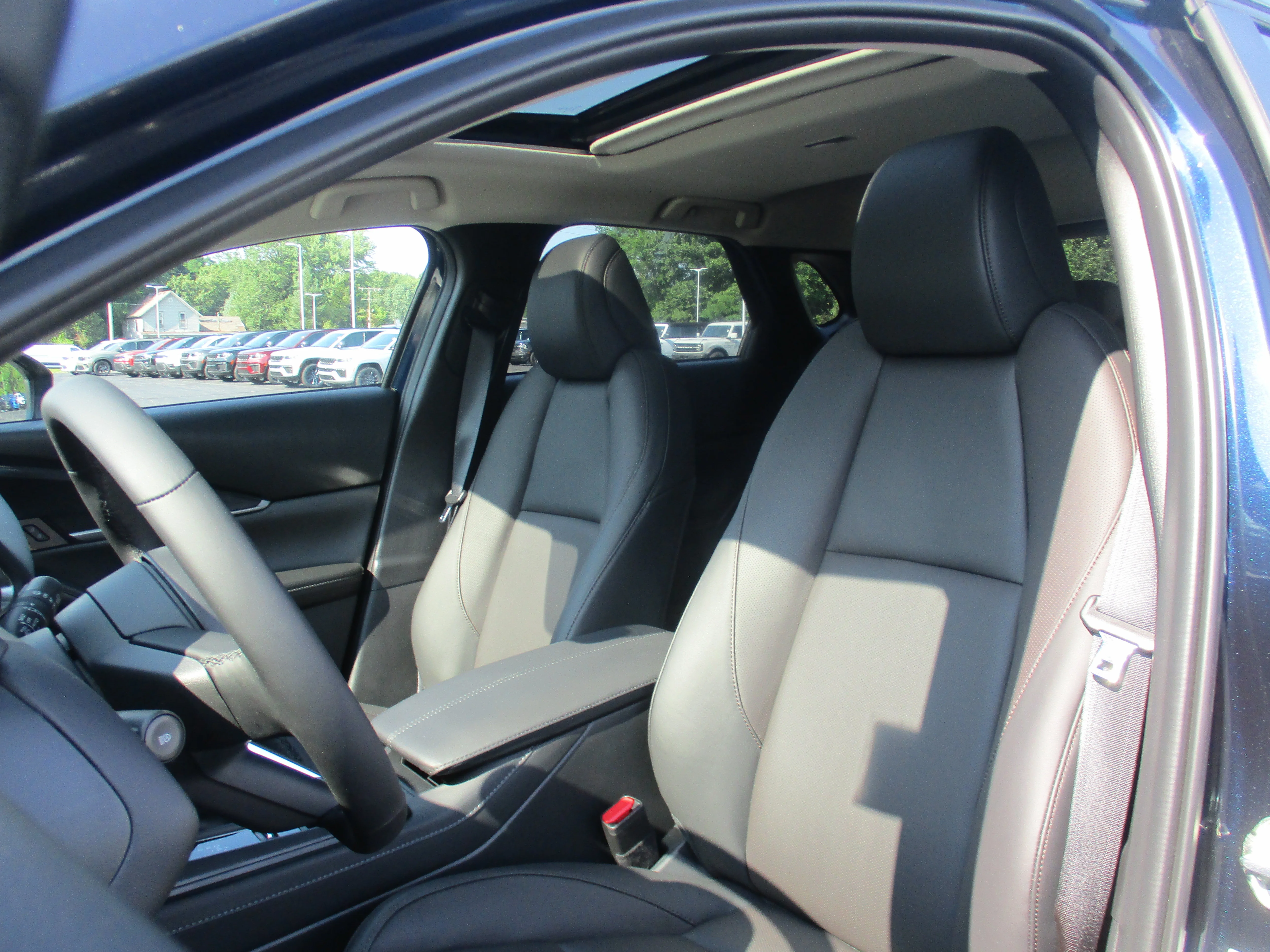 New 2026 Deep Crystal Blue Mica Mazda 2.5 S Premium AWD image 18