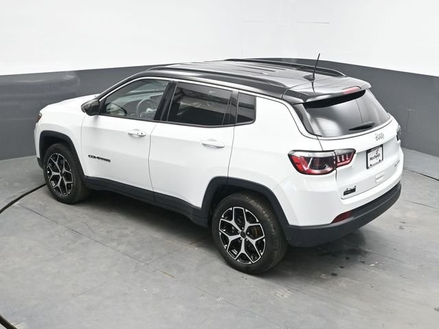 Used 2025 White Jeep Limited image 21