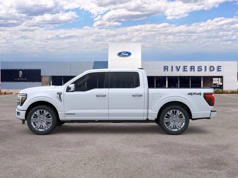 New 2026 Star White Metallic Tri-Coat Ford Platinum® image 3