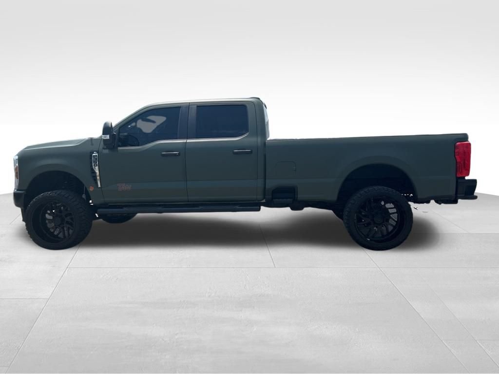 Used 2024 White Ford XL image 9